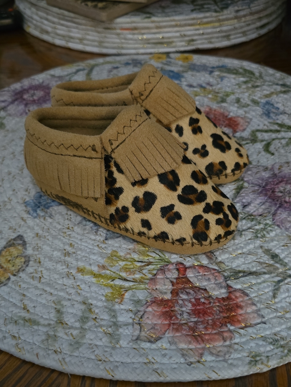 For Toddler New Minnetonka Moccasins - Picture 2 of 7